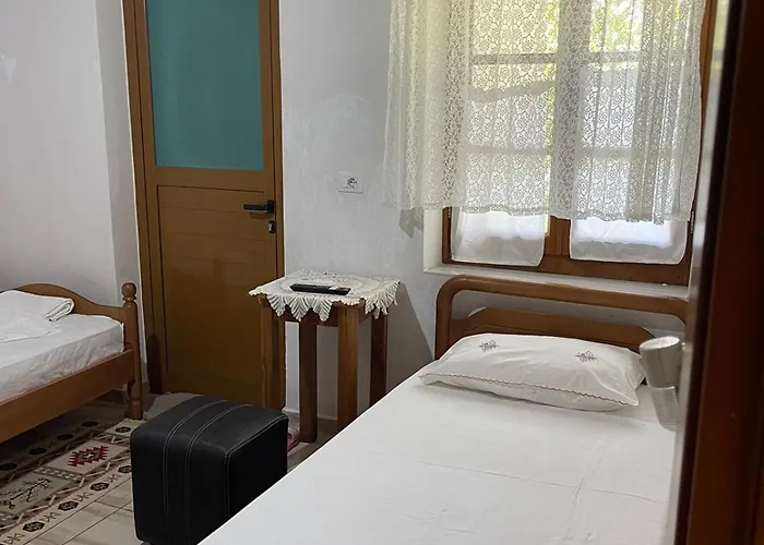 Klajd Appartamento Gjirokastër