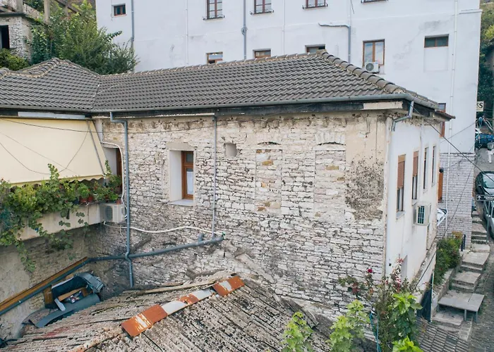 Klajd Gjirokastër