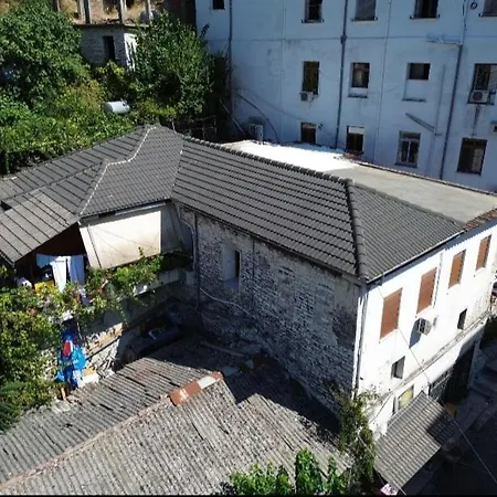 Klajd Apartment