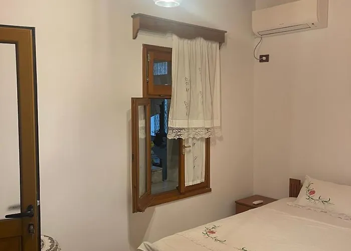 Klajd * Gjirokastër